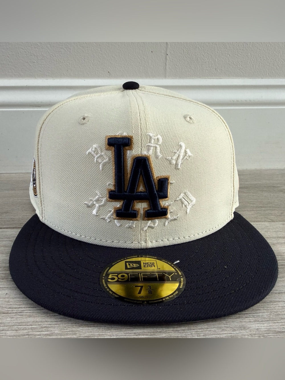 LA Los Angeles Dodgers New Era BORN X RAISED 9X Champs Cream Navy Fitted 7 3/8